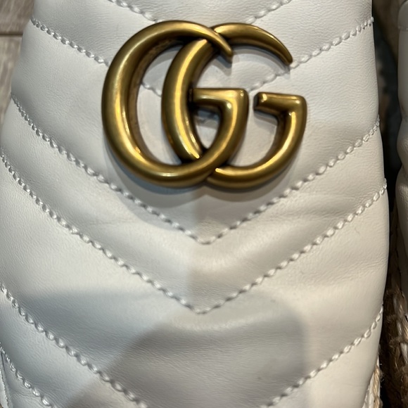 Authentic GUCCI Marmot slides - Picture 4 of 9